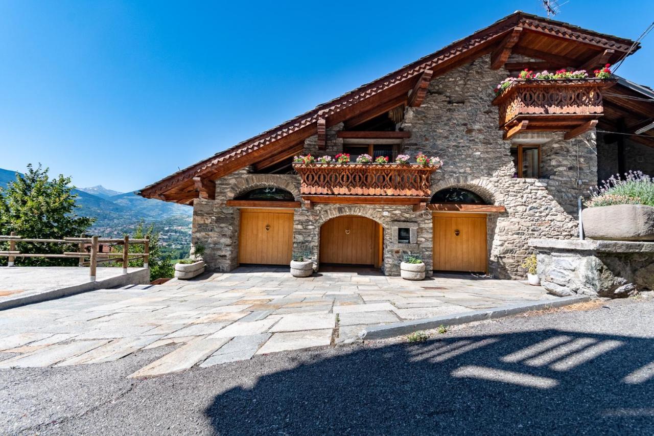L'Atelier Du Temps - Woodstone Villa Aosta Exteriör bild