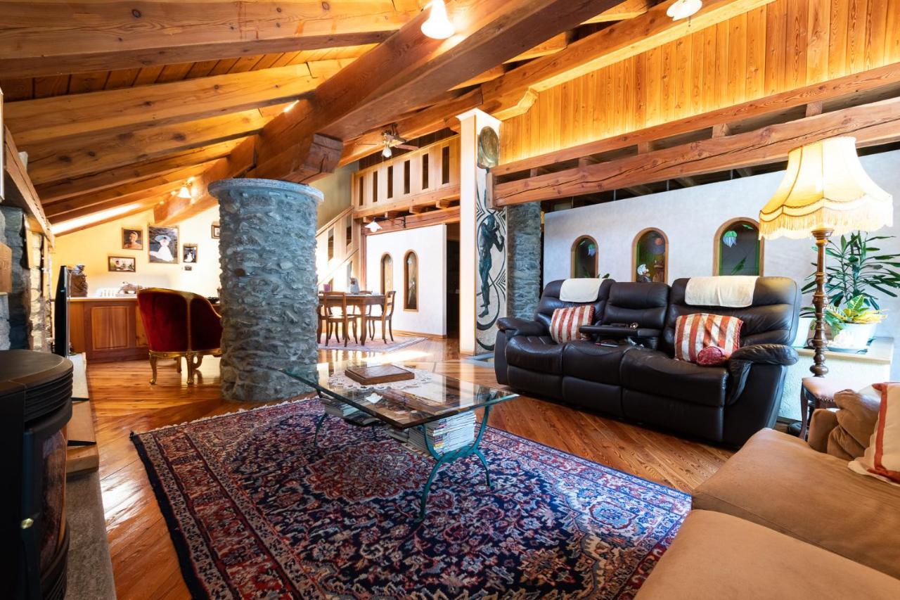 L'Atelier Du Temps - Woodstone Villa Aosta Exteriör bild
